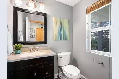 681 W Huron Hills Trail, Round Lake Heights, IL 60073 - Photo 14