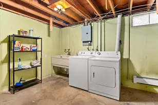 1412 S Jackson St, Streator, IL 61364 - Photo 32