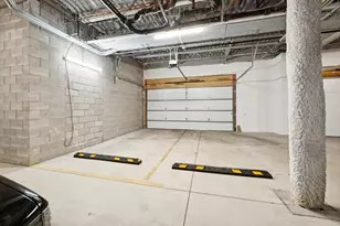 2342 W Adams St, Chicago, IL 60612 - Photo 20