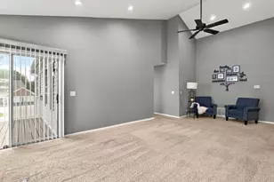 125 Rob Roy Ln, Prospect Heights, IL 60070 - Photo 8