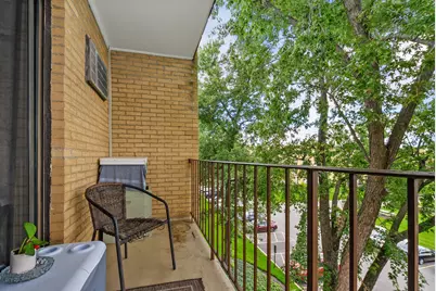 6670 S Brainard Avenue #404, Countryside, IL 60525 - Photo 14