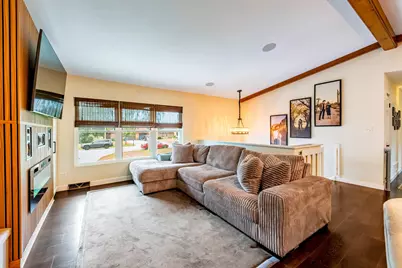 17W667 Lorraine Avenue, Addison, IL 60101 - Photo 2