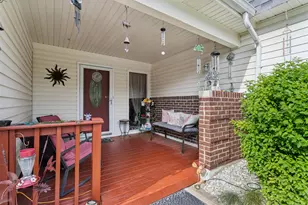 330 Shield Ct, Bolingbrook, IL 60440 - Photo 2