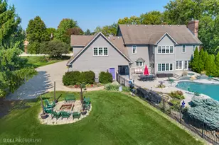 15 Mulberry Dr, Hawthorn Woods, IL 60047 - Photo 4