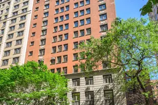 222 E Chestnut St, Chicago, IL 60611 - Photo 1