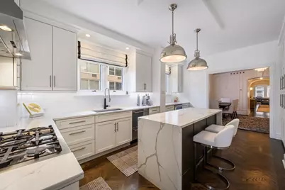 222 E Chestnut Street #11B, Chicago, IL 60611 - Photo 12
