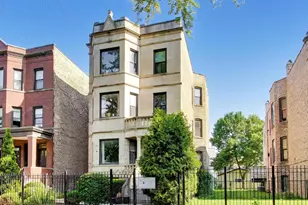 3261 W Palmer St, Chicago, IL 60647 - Photo 2