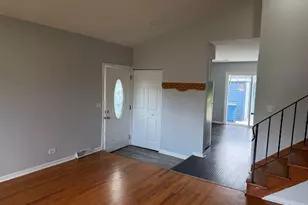 934 S Harvard Ave, Addison, IL 60101 - Photo 4