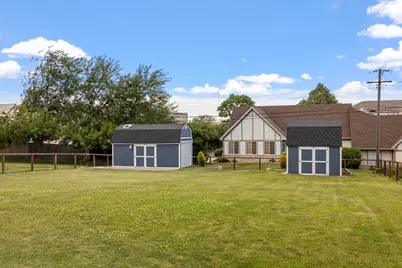 1621 Barthelone Street, Crest Hill, IL 60403 - Photo 22