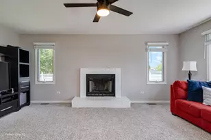 7002 Monmouth Dr, Joliet, IL 60431 - Photo 4