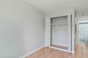 9331 Landings Ln, Des Plaines, IL 60016 - Photo 14