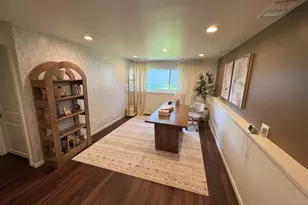 2010 Carleton Rd, Hoffman Estates, IL 60169 - Photo 14