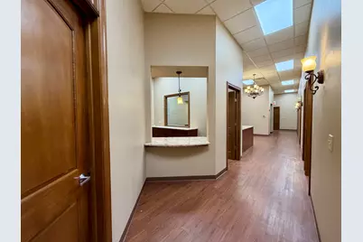 2127 Midlands Drive #204, Sycamore, IL 60178 - Photo 12