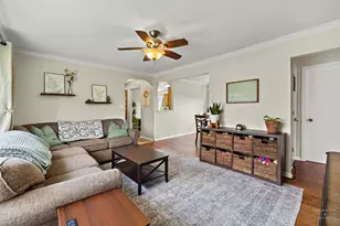 8911 Pine Ave, Wonder Lake, IL 60097 - Photo 10