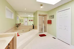 1819 N Normandy Ct, Arlington Heights, IL 60004 - Photo 24