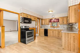 1508 Sharon Rd, Streator, IL 61364 - Photo 12