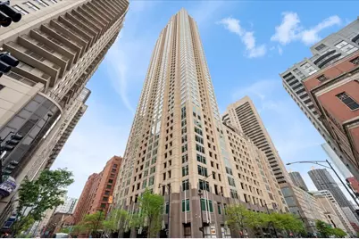 33 W Ontario Street #31C, Chicago, IL 60654 - Photo 1