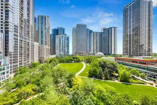 225 N Columbus Dr, Chicago, IL 60601 - Photo 38
