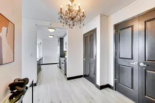 225 N Columbus Dr, Chicago, IL 60601 - Photo 4