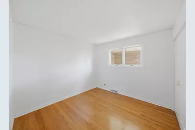 15W425 Victory Parkway, Elmhurst, IL 60126 - Photo 10