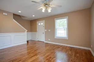 2382 N Quaker Hollow Ln, Round Lake Beach, IL 60073 - Photo 4
