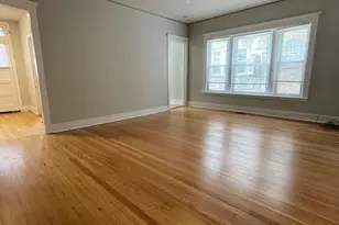 1955 W Sunnyside Ave, Chicago, IL 60640 - Photo 6