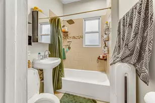 4824 W Byron St, Chicago, IL 60641 - Photo 18