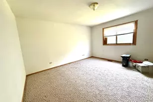 269 Brookside Dr, Paw Paw, IL 61353 - Photo 10