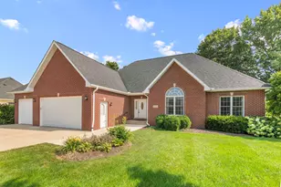 406 E Knights Rd, Sandwich, IL 60548 - Photo 2