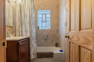 2039 S 12th Ave, Maywood, IL 60153 - Photo 22