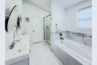 2436 Grove Avenue, Berwyn, IL 60402 - Photo 18