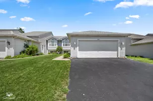 4311 O'Sullivan Dr, Joliet, IL 60431 - Photo 2