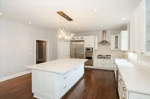 5N523 E Lakeview Cir, Saint Charles, IL 60175 - Photo 16