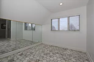 5N523 E Lakeview Cir, Saint Charles, IL 60175 - Photo 28