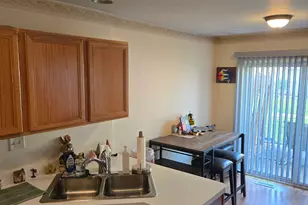 9216 W Huntington Ct, Mokena, IL 60448 - Photo 6