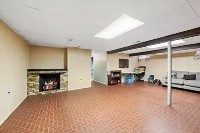 5026 N Michigan Avenue, Schiller Park, IL 60176 - Photo 12