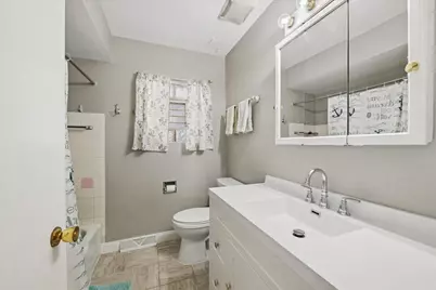 5026 N Michigan Avenue, Schiller Park, IL 60176 - Photo 10