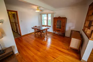 5065 Lamb Dr, Oak Lawn, IL 60453 - Photo 4