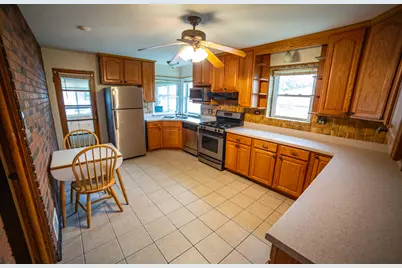 5065 Lamb Drive, Oak Lawn, IL 60453 - Photo 8