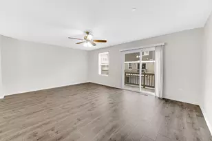 911 Charlton Ln, Naperville, IL 60563 - Photo 2