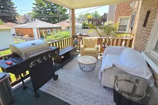 6159 N Meade Ave, Chicago, IL 60646 - Photo 10