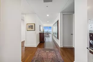 401 N Wabash Ave, Chicago, IL 60611 - Photo 2