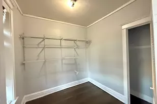 743 E 69th Pl, Chicago, IL 60637 - Photo 6