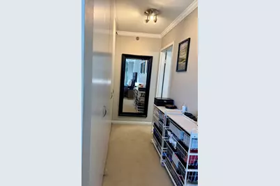 111 W Maple Street #1501, Chicago, IL 60610 - Photo 12