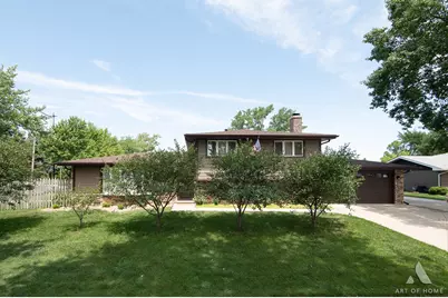 8140 W 91st Street, Hickory Hills, IL 60457 - Photo 1