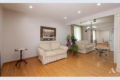 8140 W 91st Street, Hickory Hills, IL 60457 - Photo 6