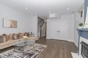 2043 W St Paul Ave, Chicago, IL 60647 - Photo 18