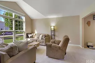 1189 Kevington Dr, Antioch, IL 60002 - Photo 8