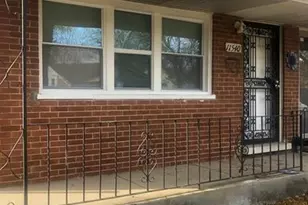 11540 S Peoria St, Chicago, IL 60643 - Photo 2