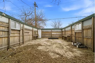8659 S Kingston Avenue, Chicago, IL 60617 - Photo 22